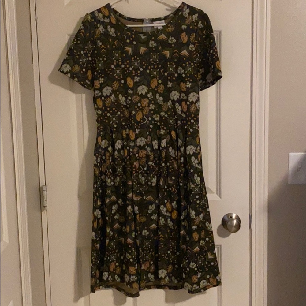 Lularoe Amelia